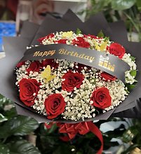 Roses W/Baby\'s Breath