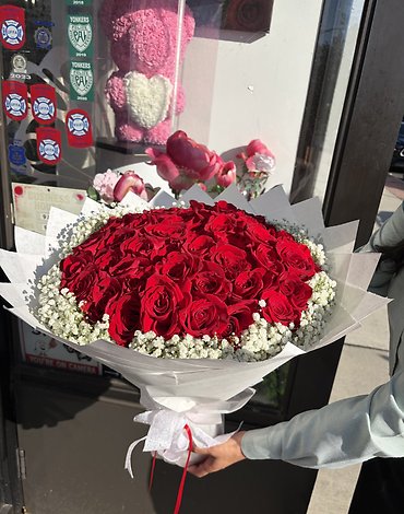 Classic Red Rose Bouquet