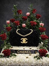 Elegant Black Tribute Arrangement