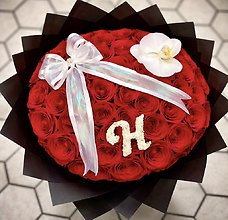 Scarlet Orchid Signature Bouquet