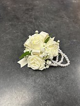 Ivory Spray Rose Wrist Corsage