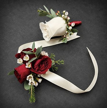 Red & White Spray Rose BoutonniÃ¨re and Corsage Set