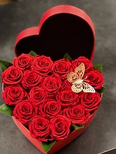 18  RED ROSES